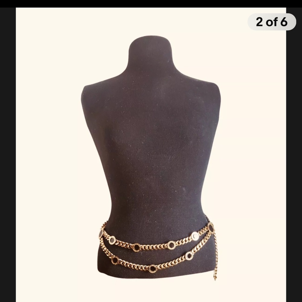ST. JOHN GOLD & BLACK ENAMEL MEDALLION MONOGRAM CHAIN BELT - Picture 7 of 10